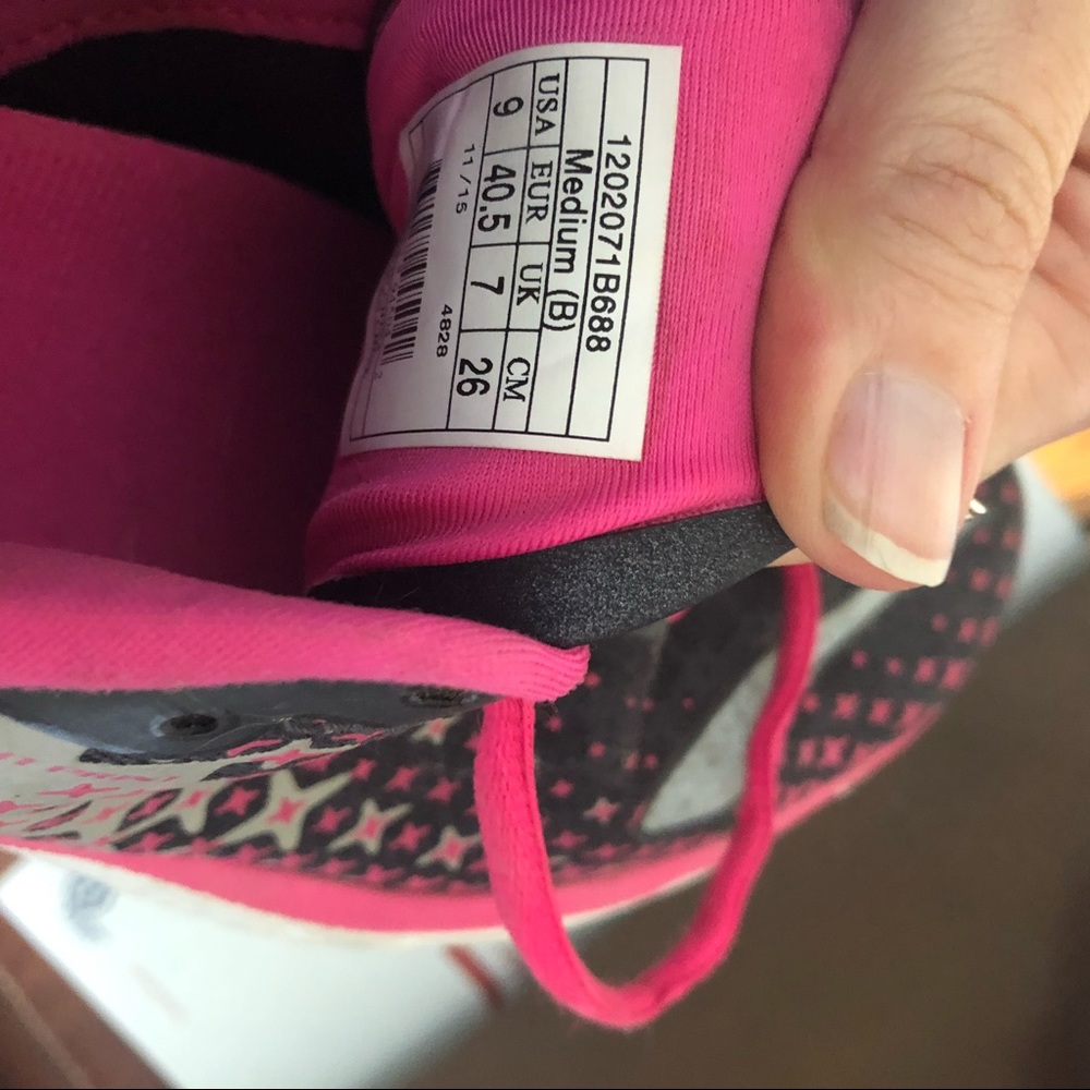 Brooks Pure Flow Running Shoes